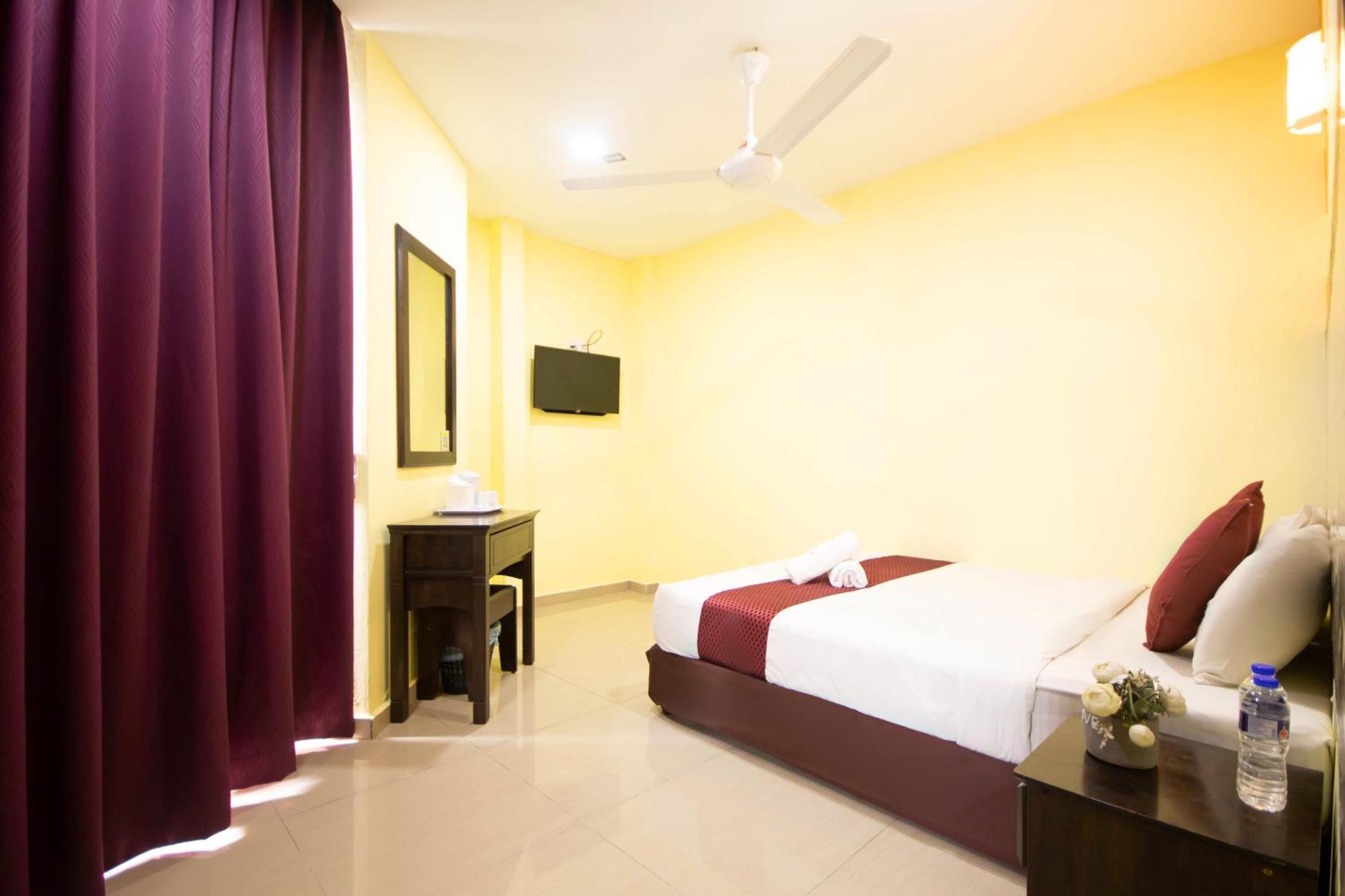 Sun Inns Hotel Meru Raya Chemor Екстериор снимка